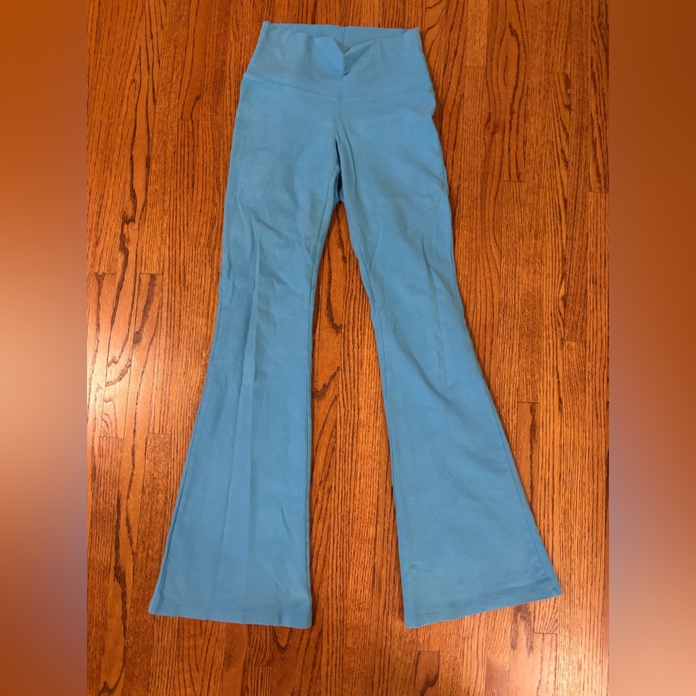 Wild fable blue flare leggings